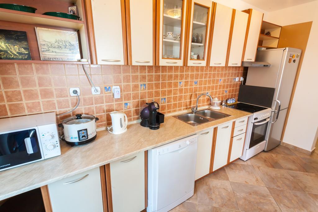 Apartments Mila Krimovica Bagian luar foto