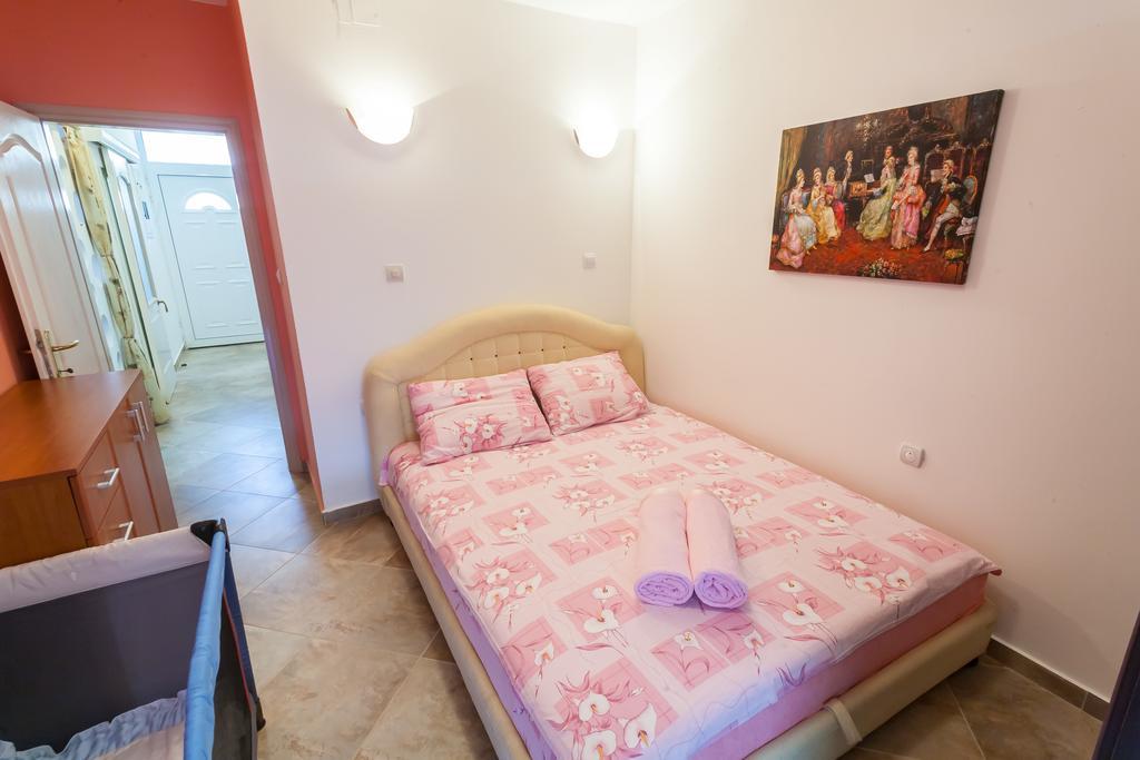 Apartments Mila Krimovica Ruang foto
